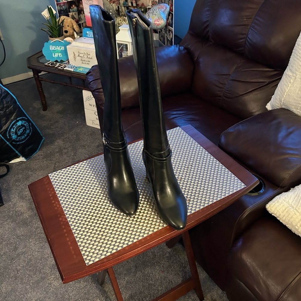 Bandolino Black Knee-High Leather Boots Size 7M- BRAND NEW WITH BOX INCLUDED - Picture 2 of 12